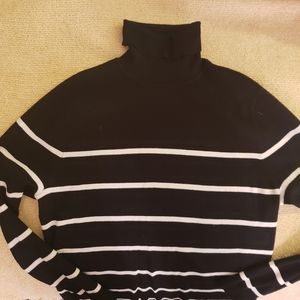 Striped Chicos turtleneck size 2 (xl)